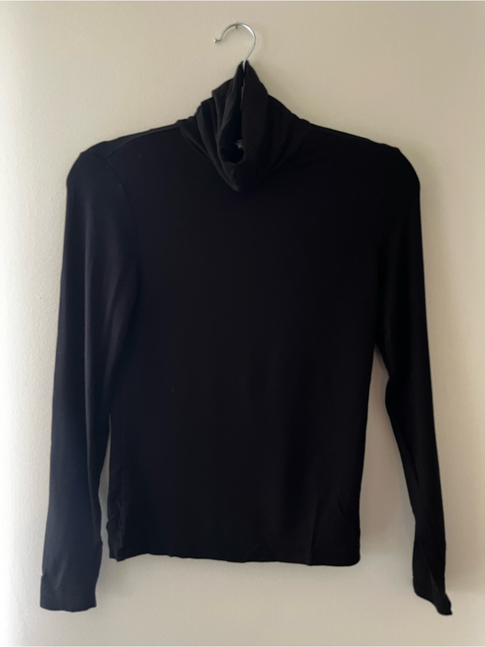 Women’s Classic High Qualiry Black Turtleneck Sweater
